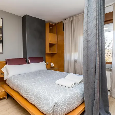 Baruhaus Triplex Piscina Y Parking